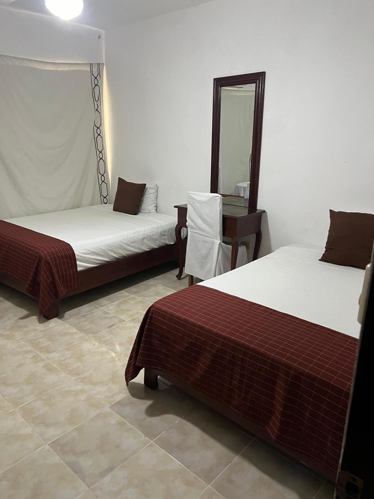 Hotel Nuevo Amanecer El Catey Εξωτερικό φωτογραφία